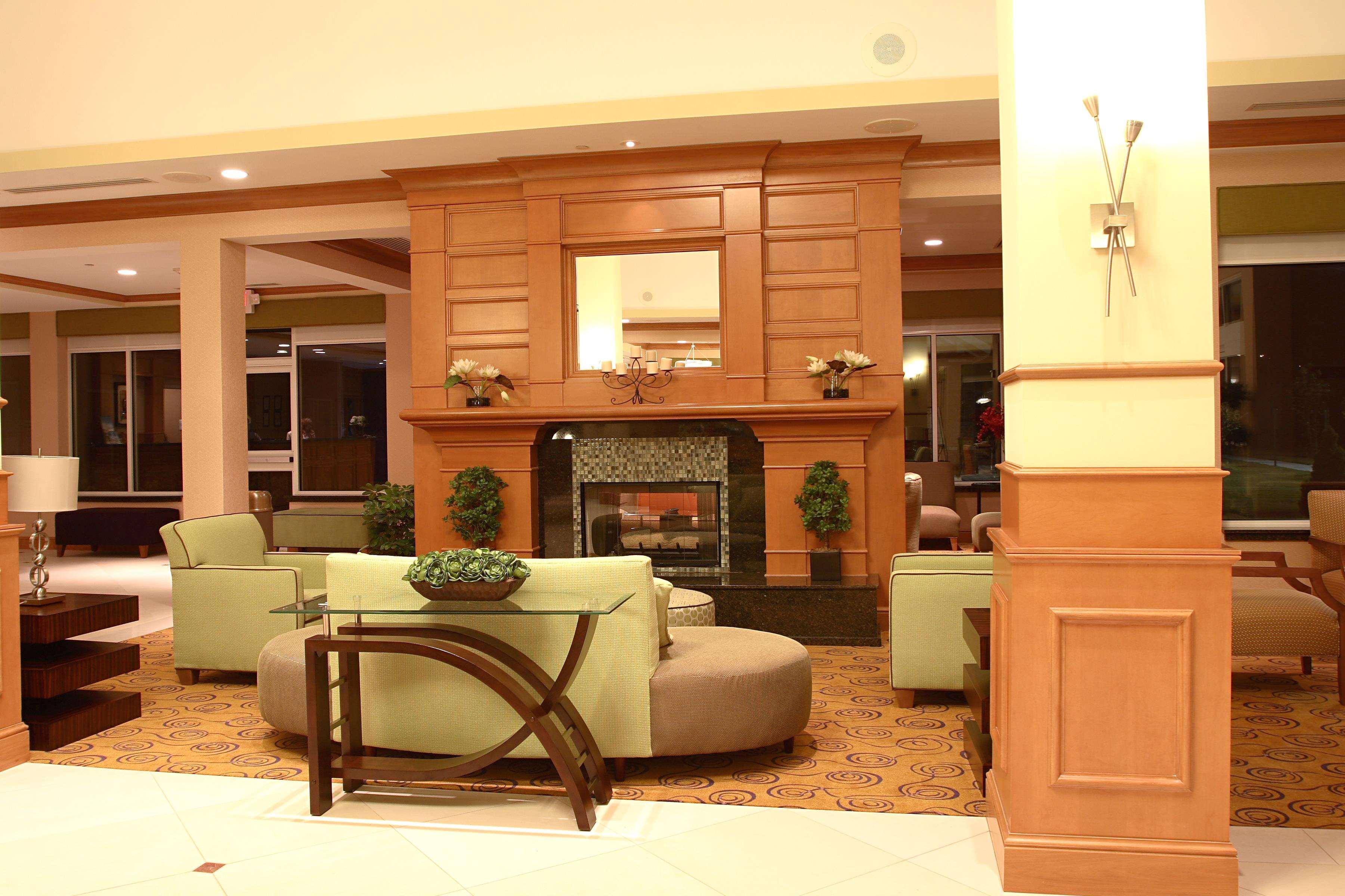 Hilton Garden Inn Chesapeake/Suffolk Dalaman gambar