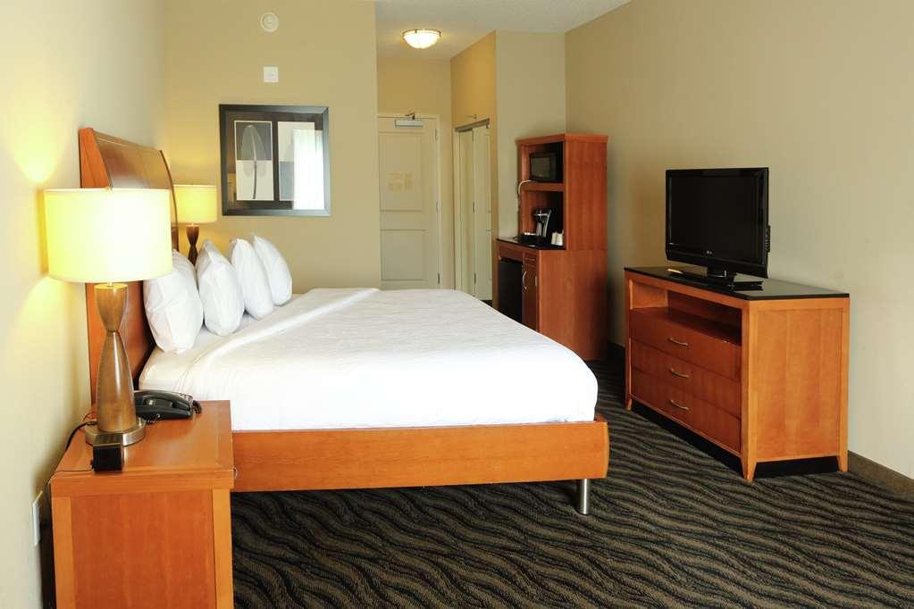 Hilton Garden Inn Chesapeake/Suffolk Bilik gambar